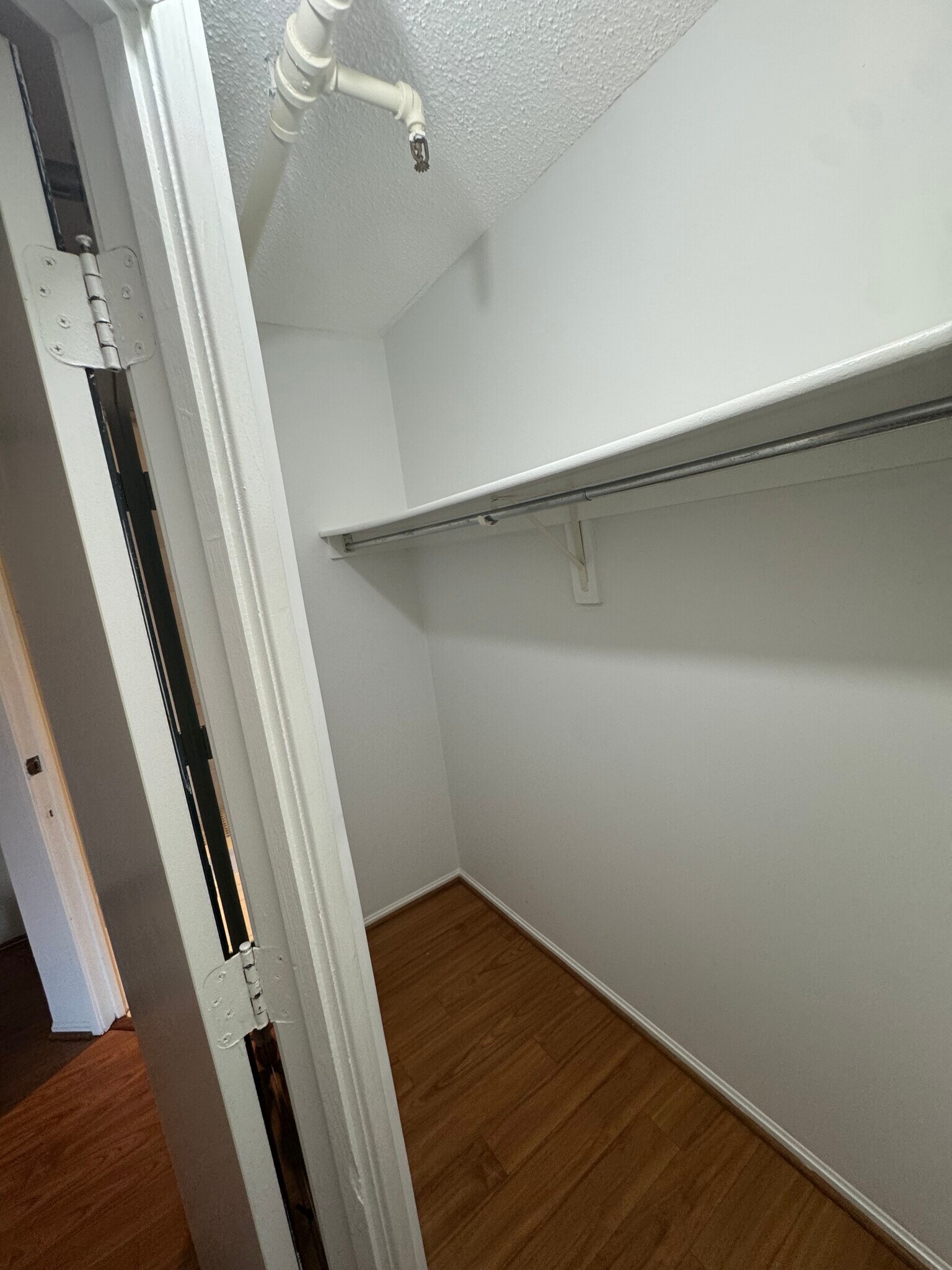 Building Photo - 1600 N Oak St