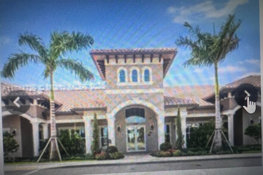 Building Photo - 4950 Eucalyptus Dr