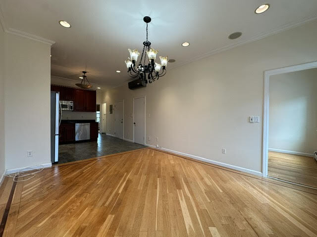 Building Photo - 930 Washington St