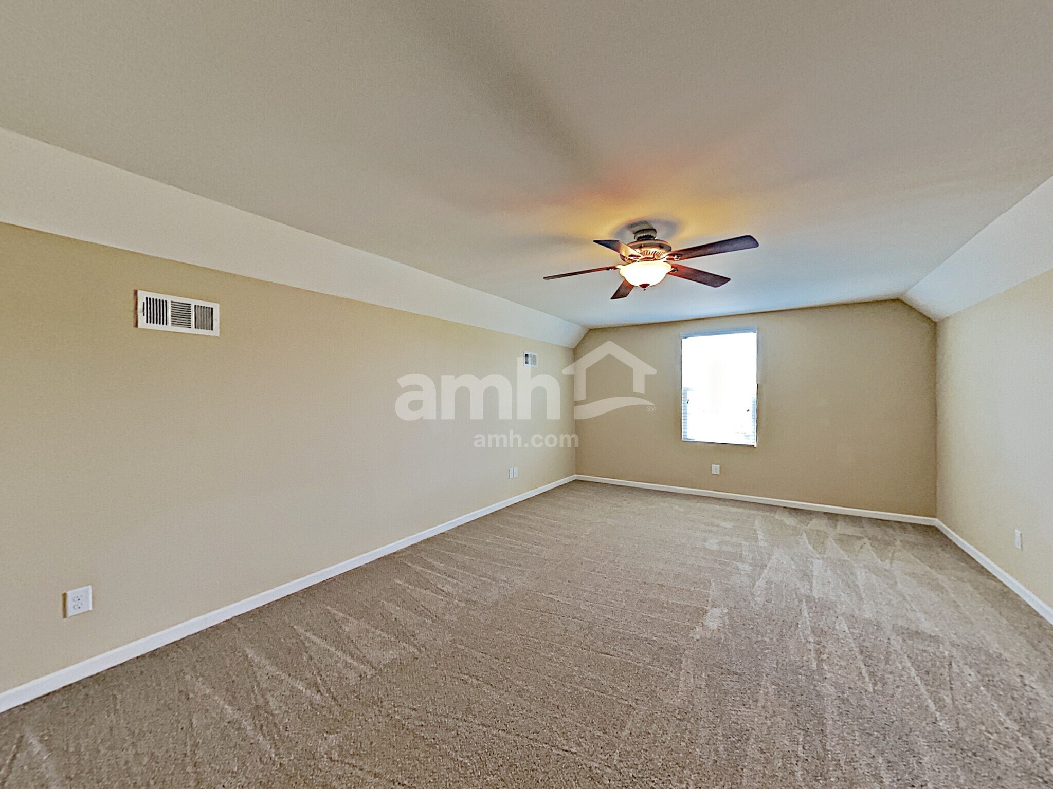 Building Photo - 207 S Dunnwood Ln