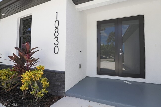 Building Photo - 10830 St Lucia Ct