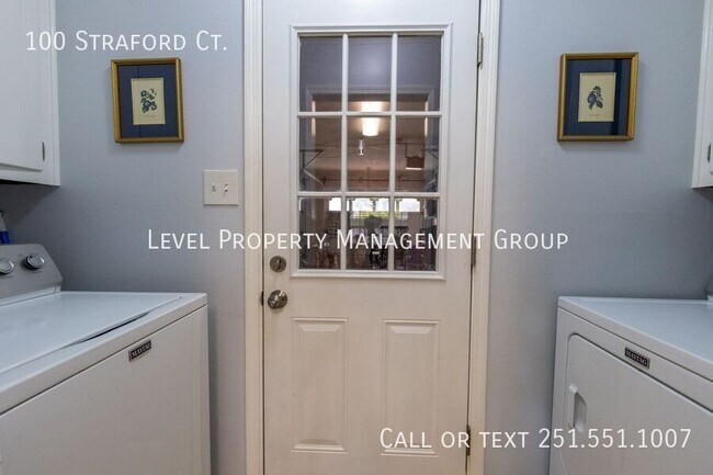 Building Photo - 100 Straford Ct