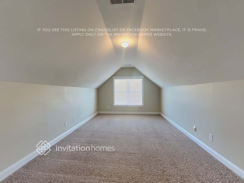 Building Photo - 9815 Grier Springs Ln