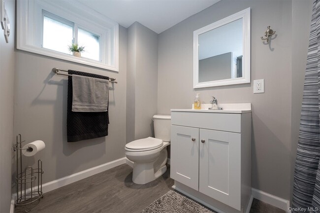 Building Photo - 108 Ralph Ave