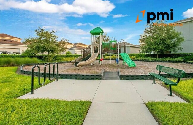 Building Photo - Luxury Living in Winter Garden – 4-Bedroom and 3.5-Bathrooms Home with Screened Patio & EV Charging