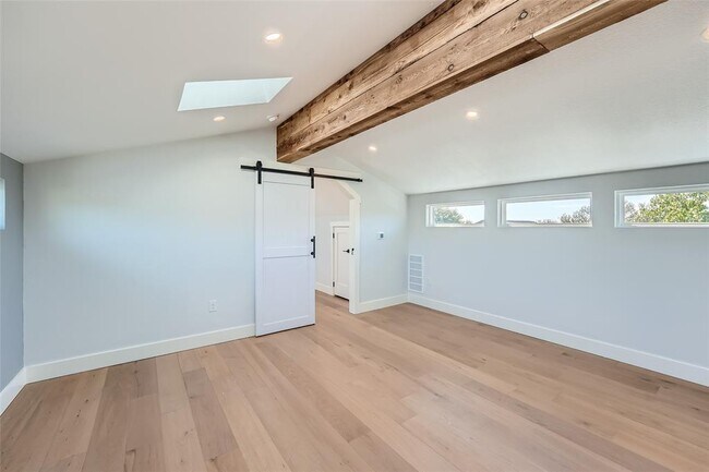 Building Photo - 1707 Perez St