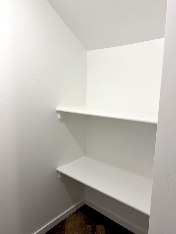 Building Photo - 361 W 400 S