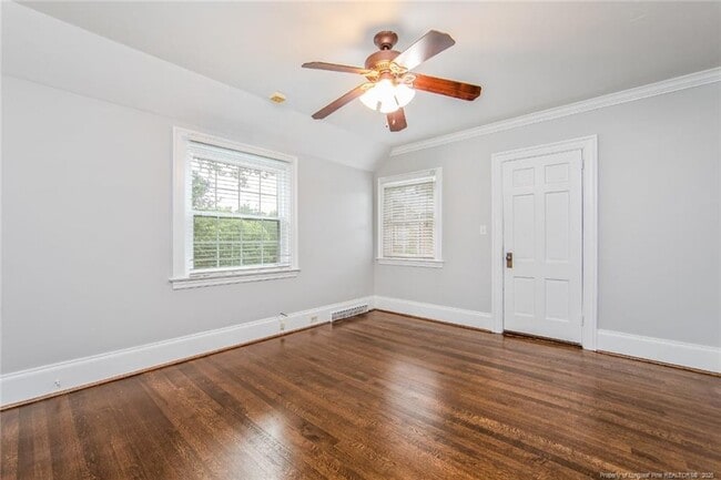 Building Photo - 220 Bradford Ave