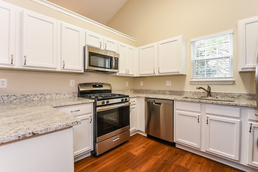 Building Photo - 3322 Grove Park Terrace NW