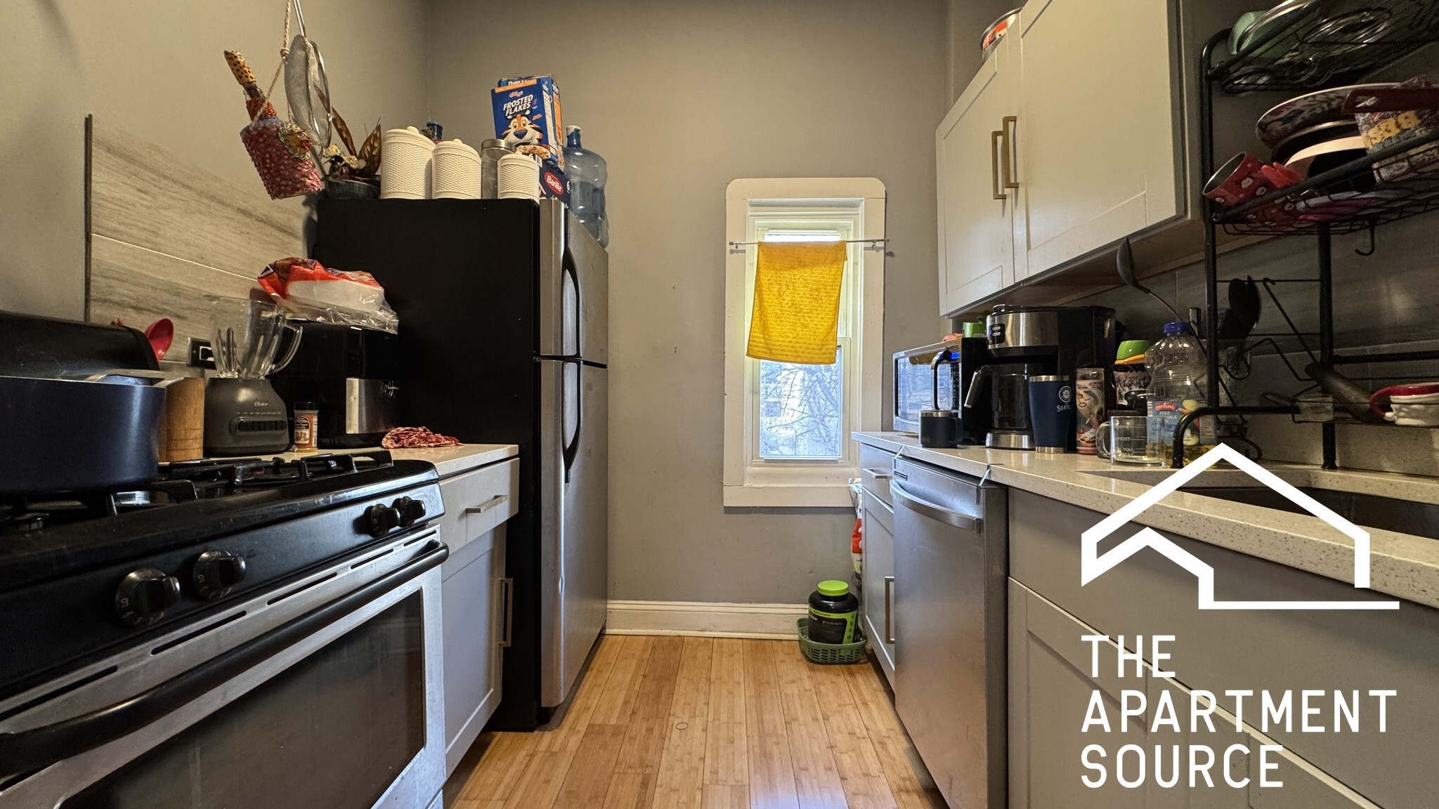 Building Photo - 2642 W Hirsch St