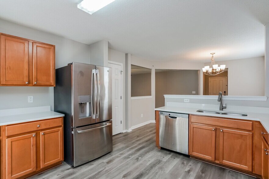 Building Photo - 2256 Ballston Pl