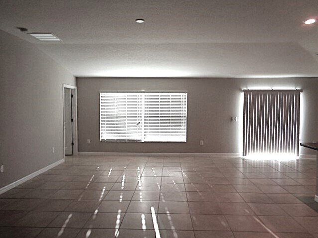 Building Photo - 10604 Fuzzy Cattail St