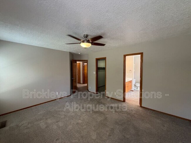 Building Photo - 10331 Dunbar St NW