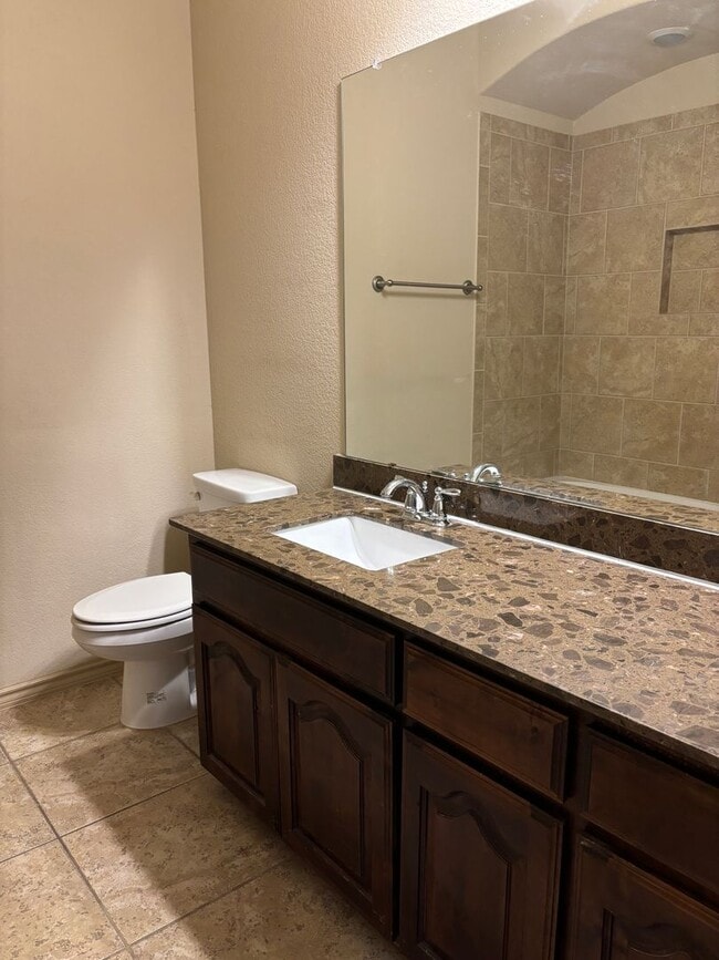 Building Photo - Keller ISD, 3 Bed in Rolling Meadows