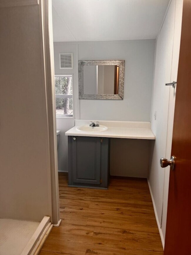 Building Photo - 3 bedroom 2 bath Doublewide MH