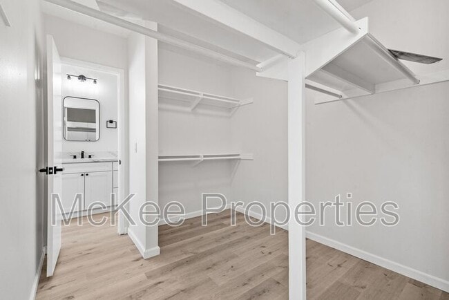 Building Photo - 307 San Elijo St