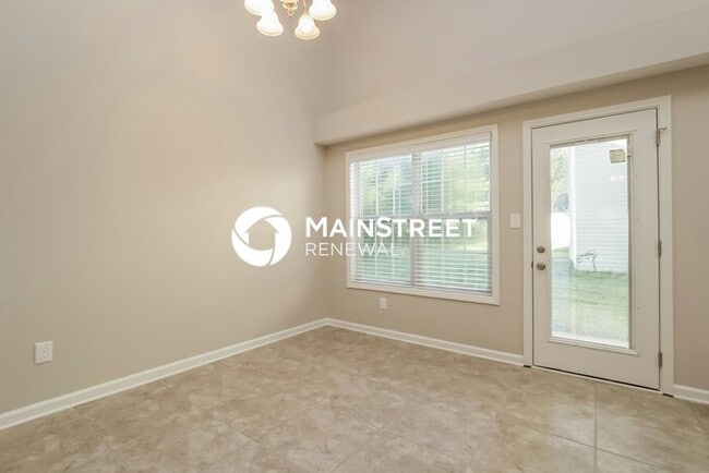 Building Photo - 7075 Mahonia Pl