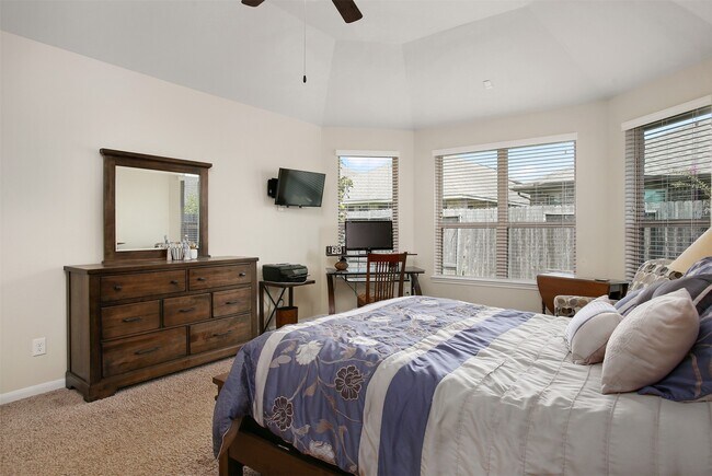 Building Photo - 4803 Ladona Ct