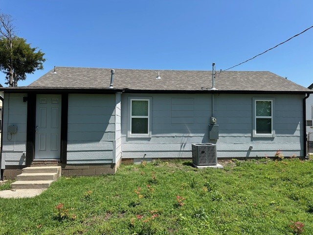 Building Photo - 6808 NW 36th St