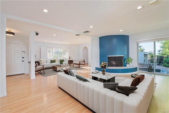 Building Photo - 3610 Scadlock Ln