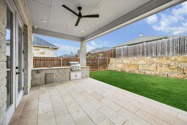 Building Photo - 136 Greg Ln