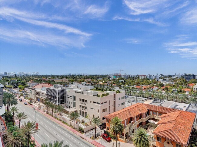 Building Photo - 9595 Collins Ave