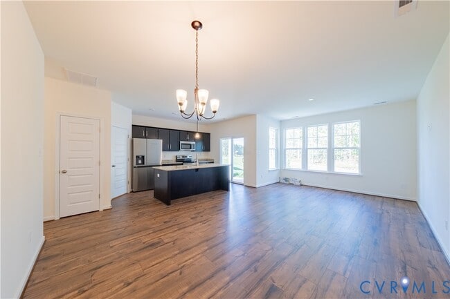 Building Photo - 18372 Palisades Ct