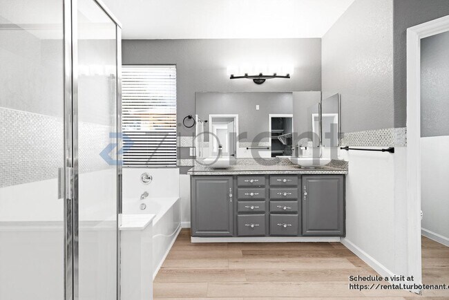 Building Photo - 45513 W Starlight Dr