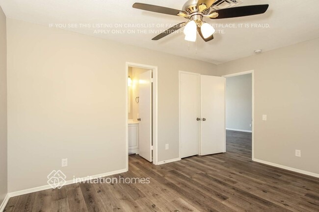 Building Photo - 7060 W Turquoise Ave