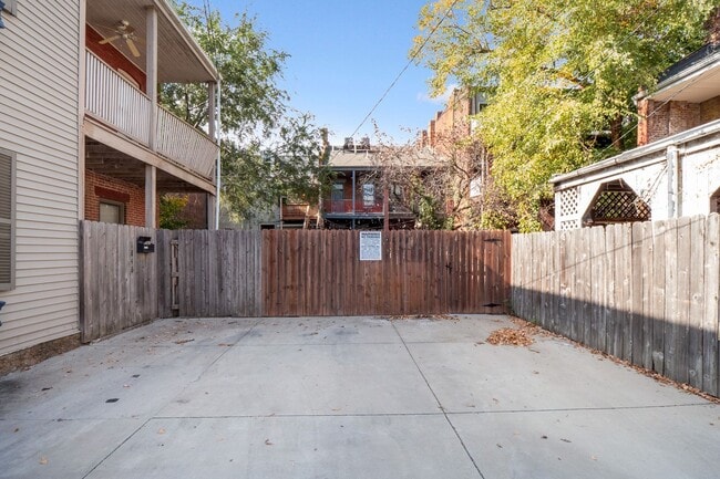 Building Photo - 1842 S 10th St