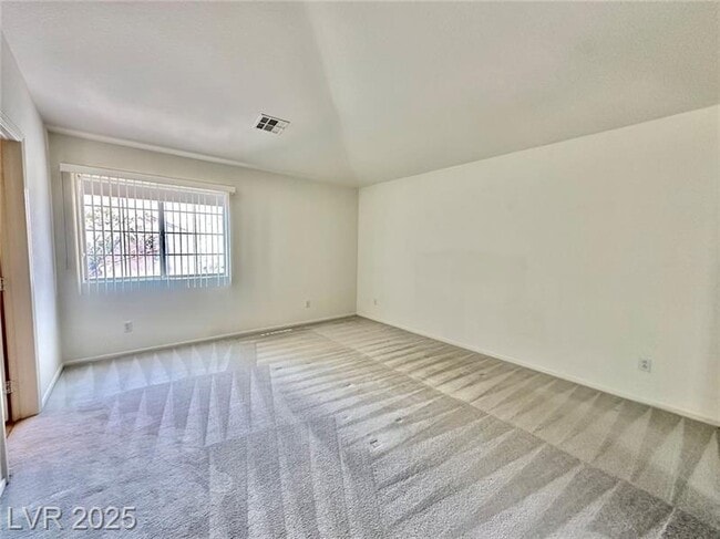 Building Photo - 5480 Overland Express St