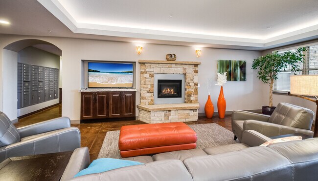 Building Photo - Peregrine Place Apartments