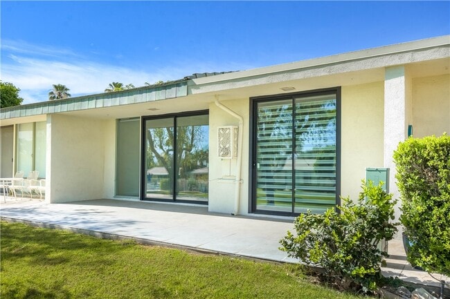 Building Photo - 1710 E Sonora Rd