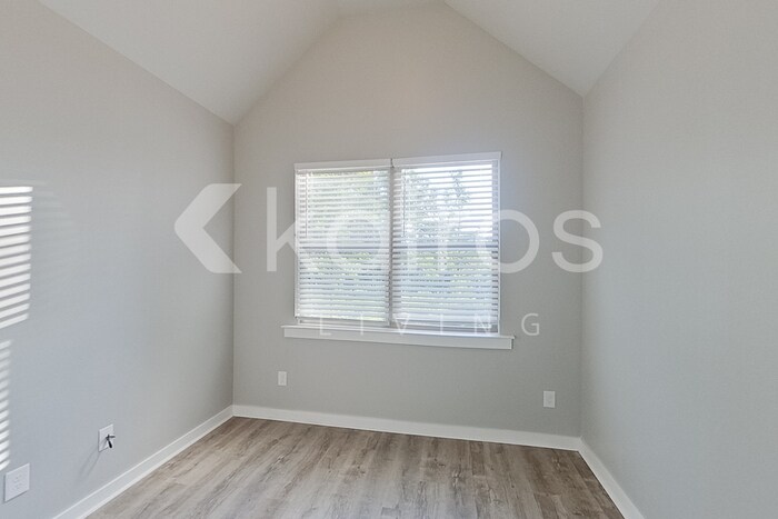 Building Photo - 11658 Woodland Lake Rd