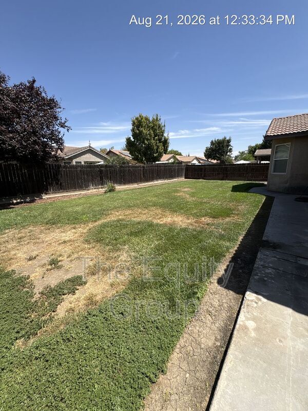 Building Photo - 6248 W Ceres Ave