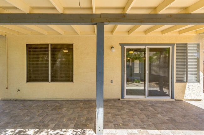 Building Photo - 5237 W Jupiter Way N