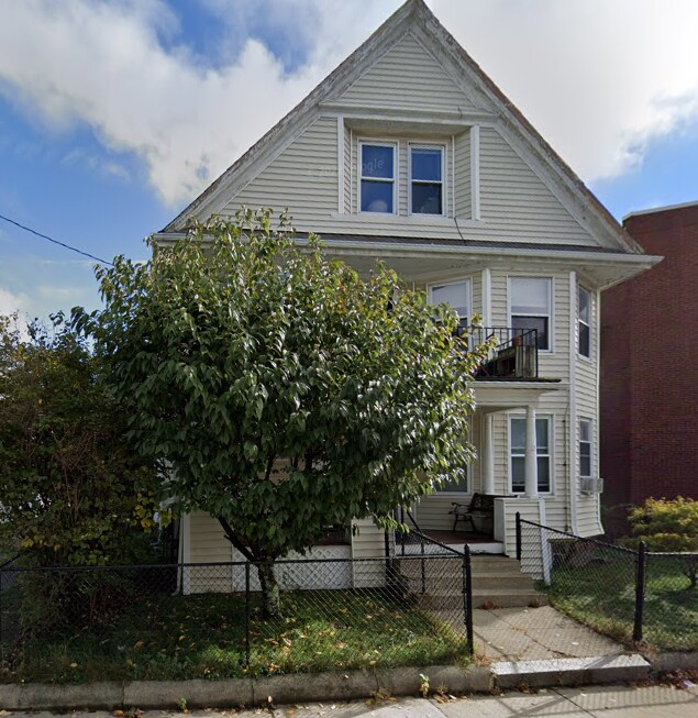 Building Photo - 52 Coolidge Rd