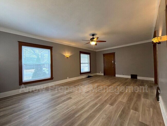 Building Photo - 1820 A St