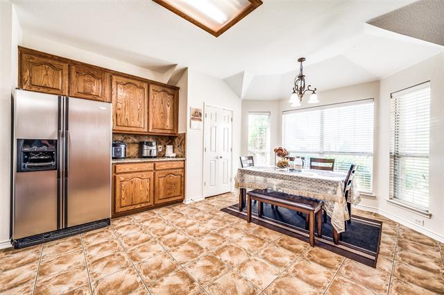Building Photo - 15899 Bull Run Dr