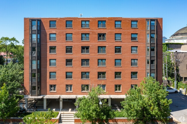 Building Photo - 1400 E. 57th Street