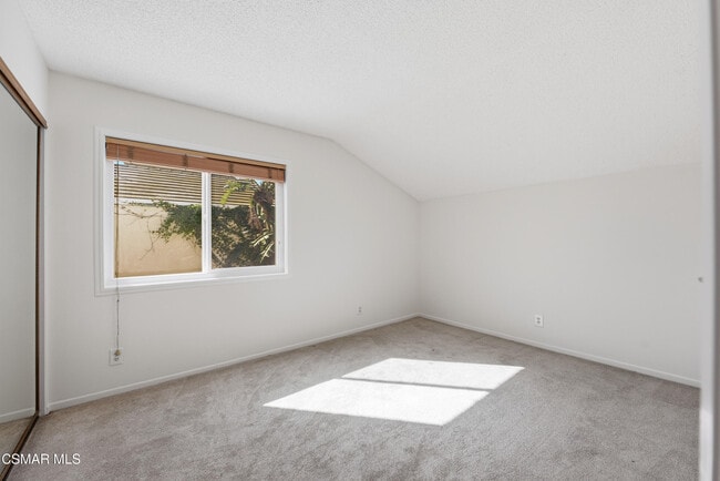 Building Photo - 1425 Clayton Way