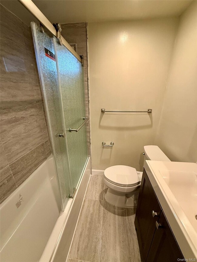 Building Photo - 440 Sixth Ave