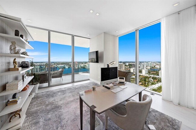 Building Photo - 18501 Collins Ave