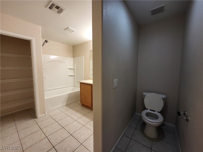 Building Photo - 21 Harbor Pines Ct