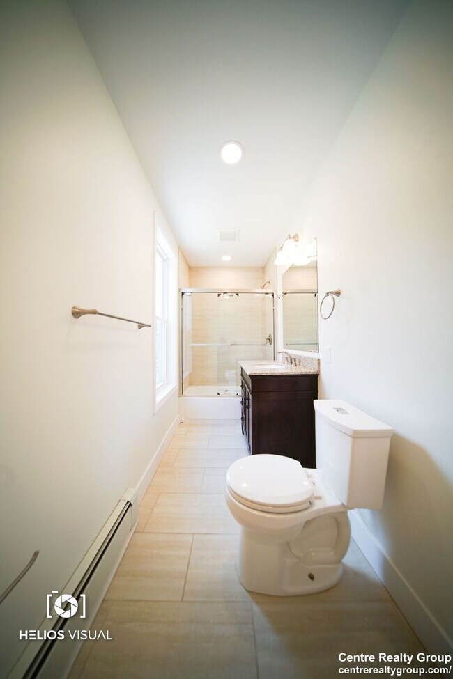 Building Photo - 2500 Sq Ft. Massive Luxury Apt in Davis Sq...