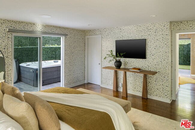 Building Photo - 9318 Warbler Way