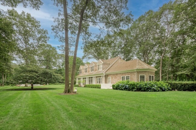 Building Photo - 147 Wainscott Harbor Rd