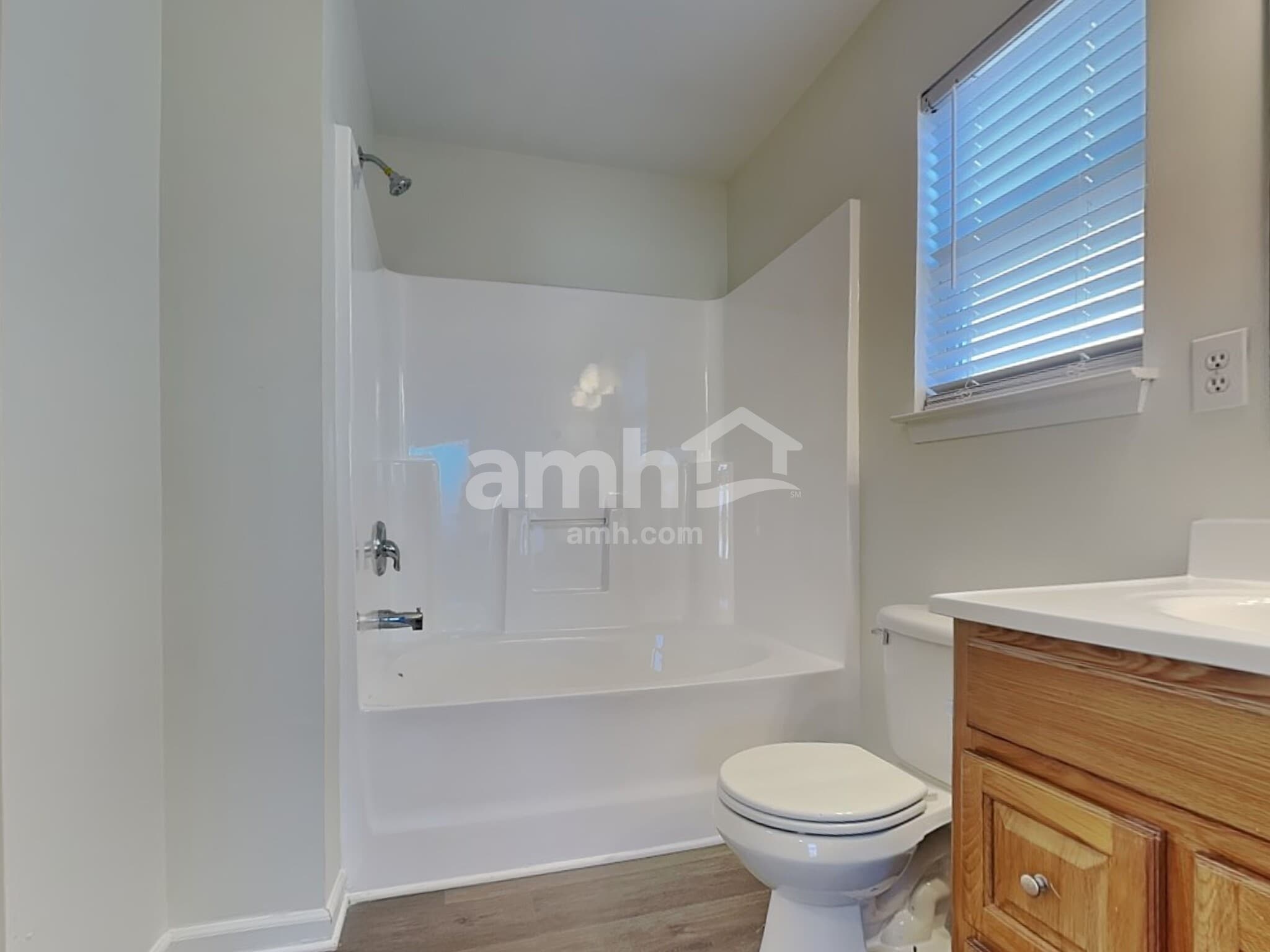 Building Photo - 113 N Cromwell Dr