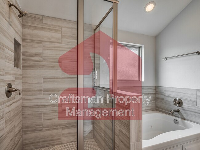 Building Photo - 3413 Huron Cir