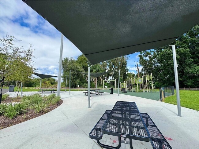 Building Photo - 383 Winter Ridge Blvd